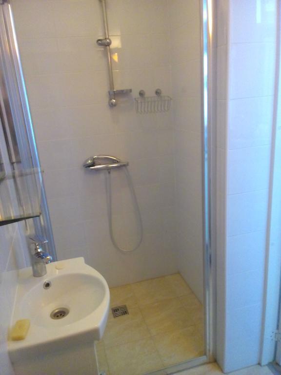 Brown Amber Apartment Liepaja Ngoại thất bức ảnh